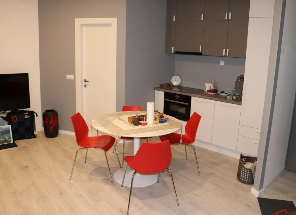 Apartman Gusar -Top Position, Close To The Center And The Beach, Fully Equipped Omiš Exteriér fotografie
