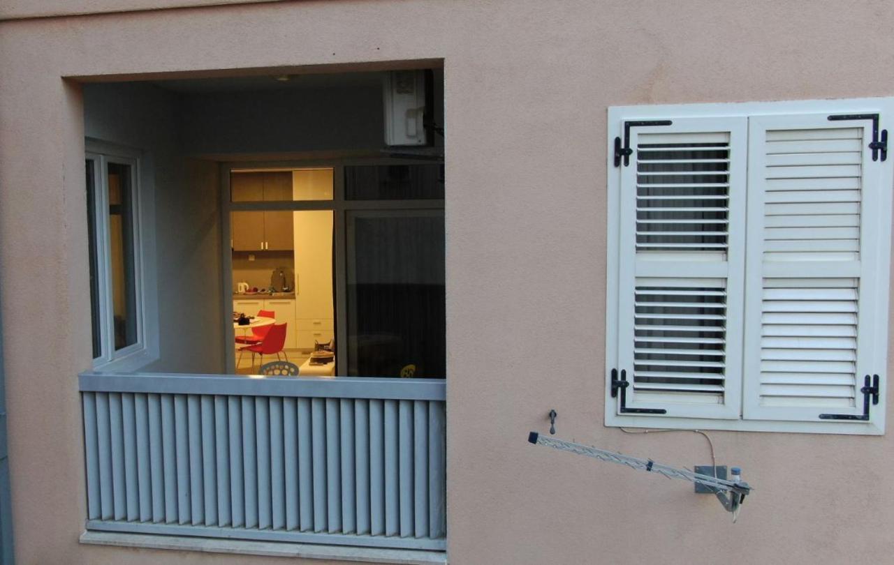 Apartman Gusar -Top Position, Close To The Center And The Beach, Fully Equipped Omiš Exteriér fotografie
